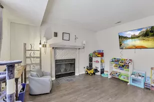 7000 Finchley Dr, Reynoldsburg, OH 43068 - Photo 6