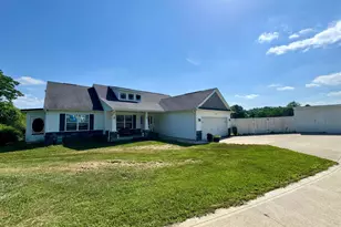 4436 State Route 345 NE, New Lexington, OH 43764 - Photo 1