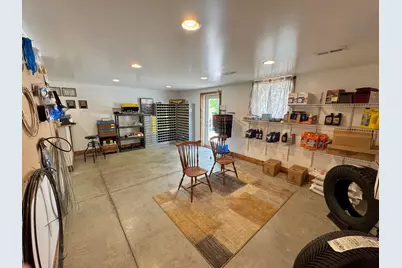 210 Main Street, Shawnee, OH 43782 - Photo 18