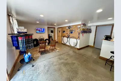 210 Main Street, Shawnee, OH 43782 - Photo 14