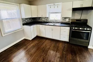 1903 E Beaumont Rd, Columbus, OH 43224 - Photo 2