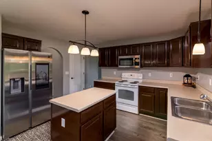 168 Spring Flower Way, Pataskala, OH 43062 - Photo 18