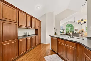 7228 Falls View Cir, Delaware, OH 43015 - Photo 24