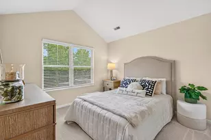7228 Falls View Cir, Delaware, OH 43015 - Photo 32