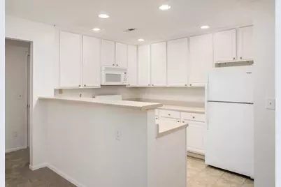 5330 B Stonemeadow Avenue #SA5330 B, Columbus, OH 43220 - Photo 14