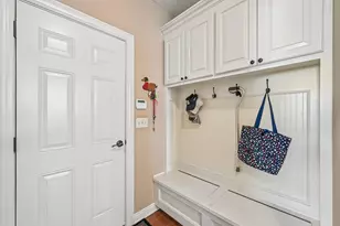 899 John Michael Way, Columbus, OH 43235 - Photo 32