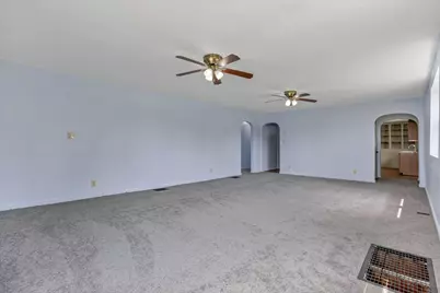 1091 Musselman Drive, Zanesville, OH 43701 - Photo 8