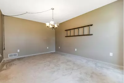 405 Ridgedale Drive, Circleville, OH 43113 - Photo 24