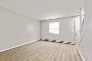 524 Clarendon Ave, Columbus, OH 43223 - Photo 6