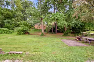 1006 Pershing Rd, Zanesville, OH 43701 - Photo 8