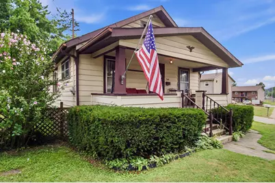 1006 Pershing Road, Zanesville, OH 43701 - Photo 2
