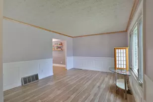 6570 Brock St, Dublin, OH 43017 - Photo 8