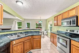 1403 Westbrook Dr, Marysville, OH 43040 - Photo 6