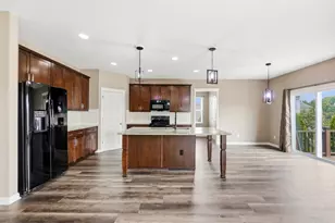 1391 Scotsman Dr, Grove City, OH 43123 - Photo 8