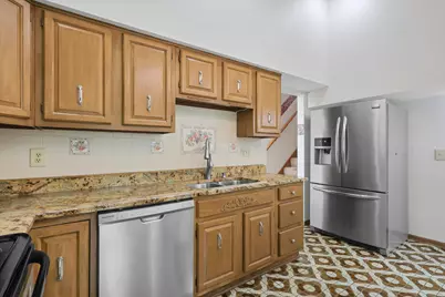 3350 Sycamore Knoll Drive, Columbus, OH 43219 - Photo 22