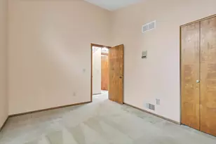 3350 Sycamore Knoll Dr, Columbus, OH 43219 - Photo 32
