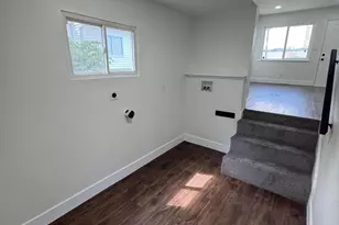 97 W Harrison St, Delaware, OH 43015 - Photo 6