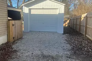 399 Garden Heights Ave, Columbus, OH 43228 - Photo 2