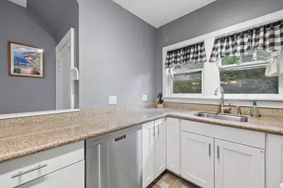111 Webster Park Avenue, Columbus, OH 43214 - Photo 14