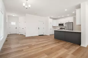 965 Carpenter St, Columbus, OH 43206 - Photo 8