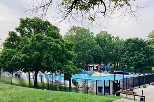 580 Pamlico St, Columbus, OH 43228 - Photo 2