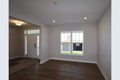 7329 Larkleaf Drive, Plain City, OH 43064 - Photo 2