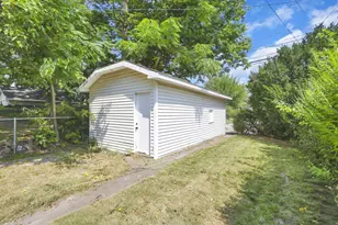 2706 Vida Pl, Columbus, OH 43204 - Photo 26