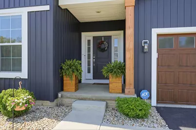 414 Colonial Club Road, Commercial Point, OH 43116 - Photo 2