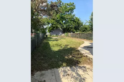 559 S Burgess Avenue, Columbus, OH 43204 - Photo 4