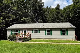 39088 Mcdaniel Rd, Nelsonville, OH 45764 - Photo 2