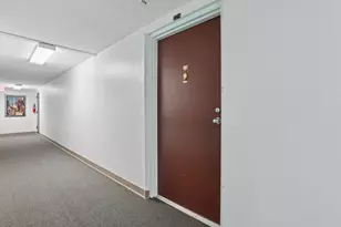 4145 Karl Rd, Columbus, OH 43224 - Photo 6
