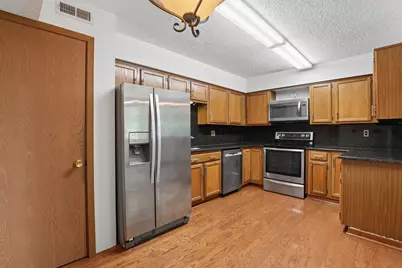 4145 Karl Road #228, Columbus, OH 43224 - Photo 8