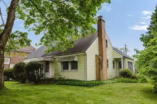 39 Lowell Rd, Columbus, OH 43209 - Photo 1