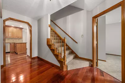 13042 Heatherstone Circle, Pickerington, OH 43147 - Photo 6