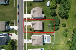 1751 Declaration Dr W, Lancaster, OH 43130 - Photo 2