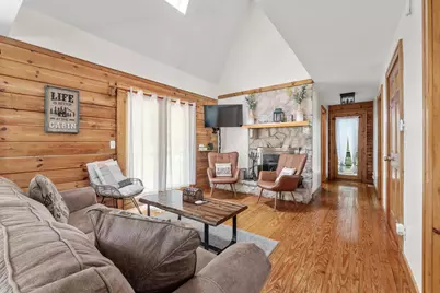 26060 Wildcat Hollow Road, Rockbridge, OH 43149 - Photo 12