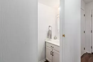 1661 Bendelow Dr, Columbus, OH 43228 - Photo 20