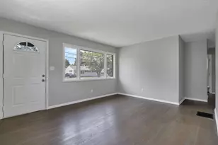 3814 Elbern Ave, Columbus, OH 43213 - Photo 4