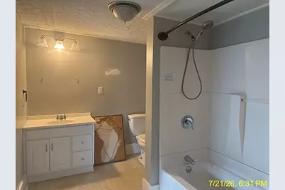 121 W Center Street, London, OH 43140 - Photo 6
