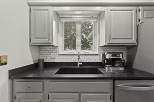 4509 Norwell Dr E, Columbus, OH 43220 - Photo 4