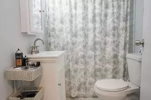 200 Chandler Ave, London, OH 43140 - Photo 8