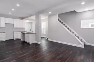 374 S Harris Ave, Columbus, OH 43204 - Photo 2