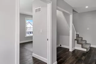 374 S Harris Ave, Columbus, OH 43204 - Photo 6
