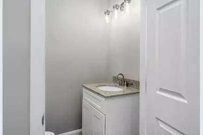 374 S Harris Avenue, Columbus, OH 43204 - Photo 4