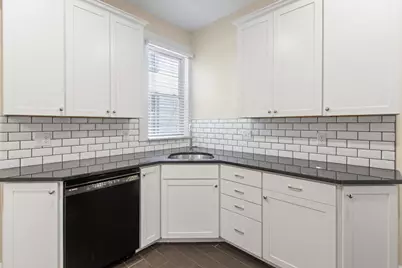 22 E Frankfort Street, Columbus, OH 43206 - Photo 16