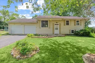 483 Lewis Ct, Johnstown, OH 43031 - Photo 2