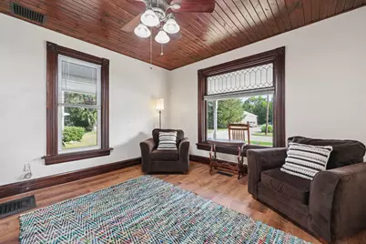 107 W High Street, Ashley, OH 43003 - Photo 10