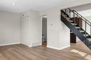 2533 Broadleaf Ct, Columbus, OH 43224 - Photo 14