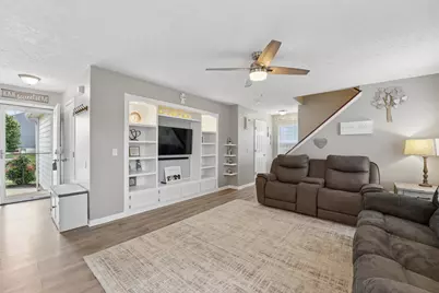 1614 Autumn Village Drive, Columbus, OH 43223 - Photo 6