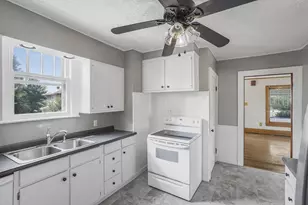 600 Clark St, Cambridge, OH 43725 - Photo 14